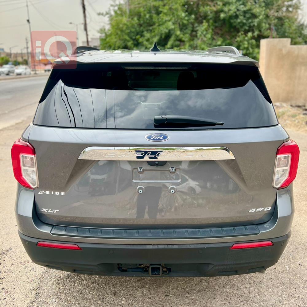 Ford Explorer